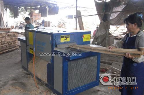 廣東省惠州市麻榨鎮(zhèn)--鋸桉木雜木現(xiàn)場(chǎng)