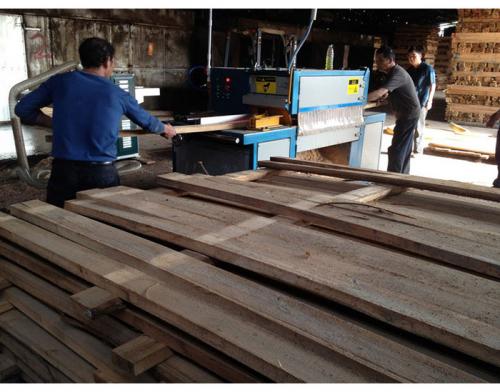 廣東省-惠州-博羅-方木50高多片鋸加工現場