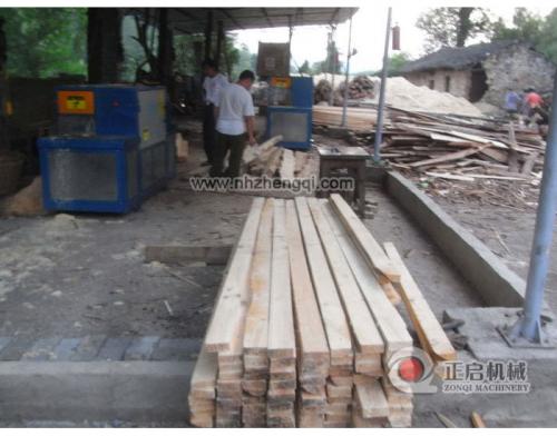 貴州遵義鋸杉木加工現場25機1